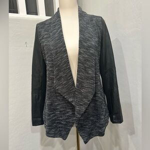 Haute‎ Monde Black and Gray Open Front Blazer